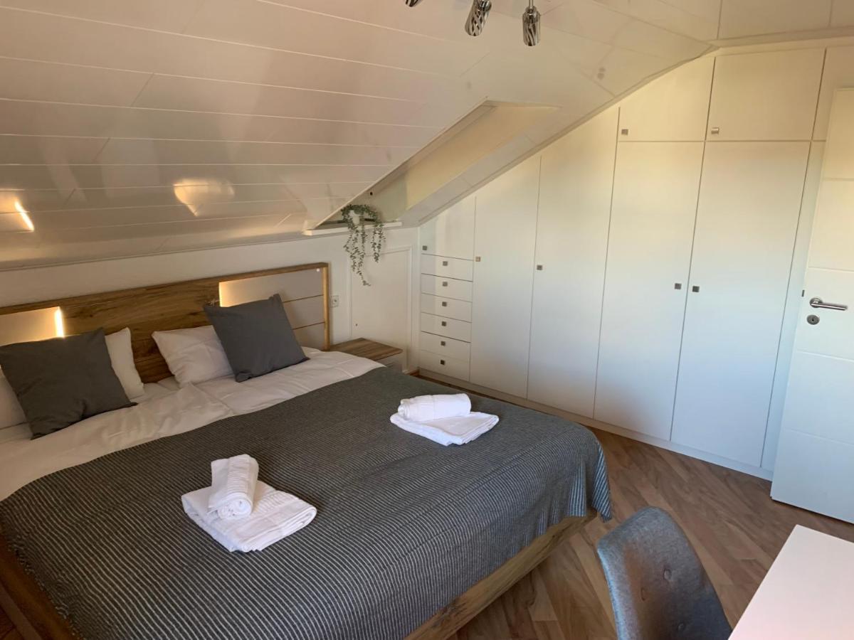 2 Zimmer Ferienwohnung Obersulm Екстер'єр фото